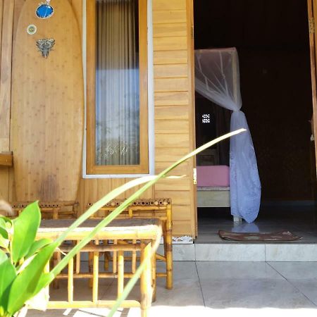 Friend House Stay & Surf Airsatang Ngoại thất bức ảnh