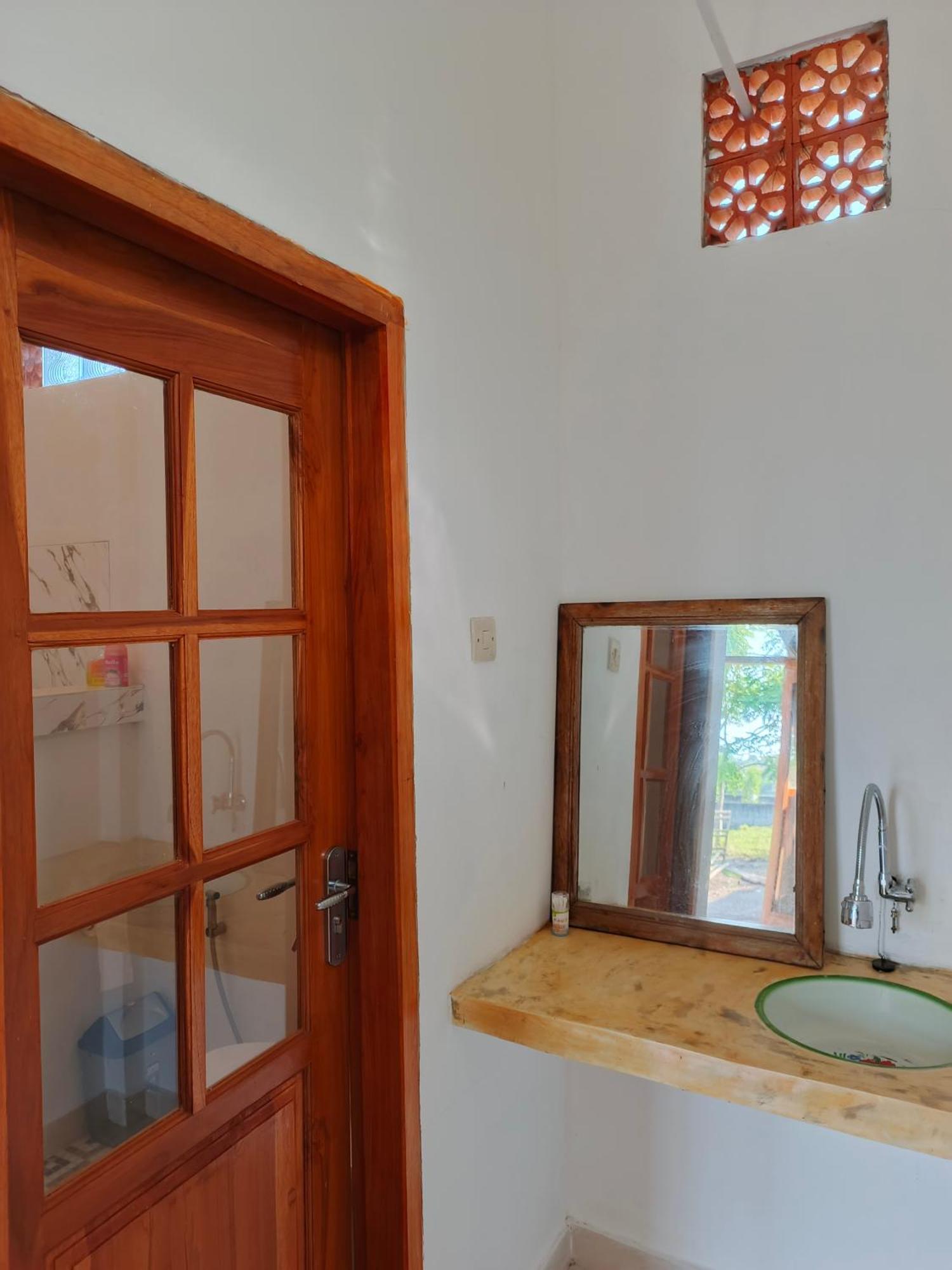 Friend House Stay & Surf Airsatang Ngoại thất bức ảnh