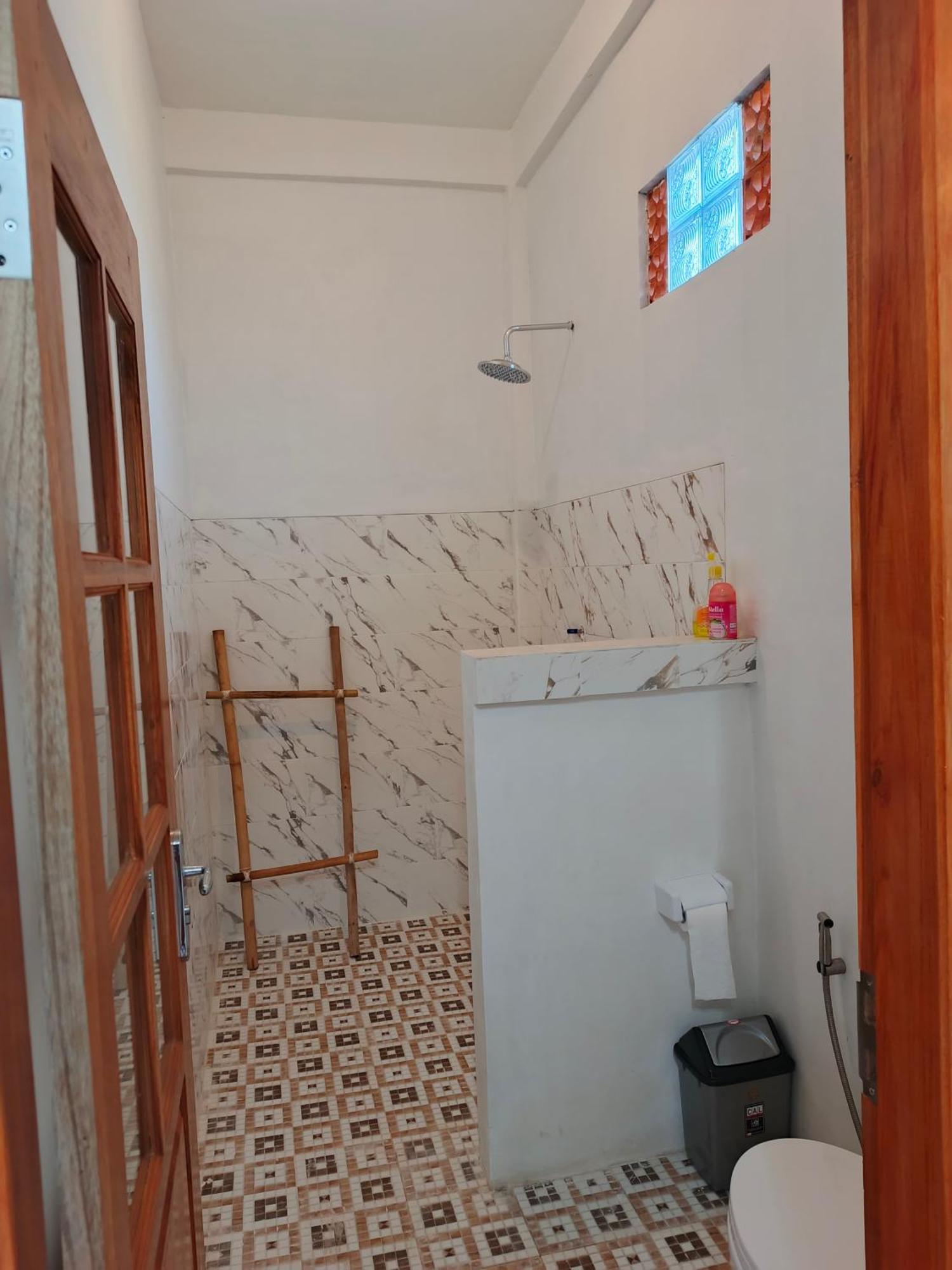 Friend House Stay & Surf Airsatang Ngoại thất bức ảnh