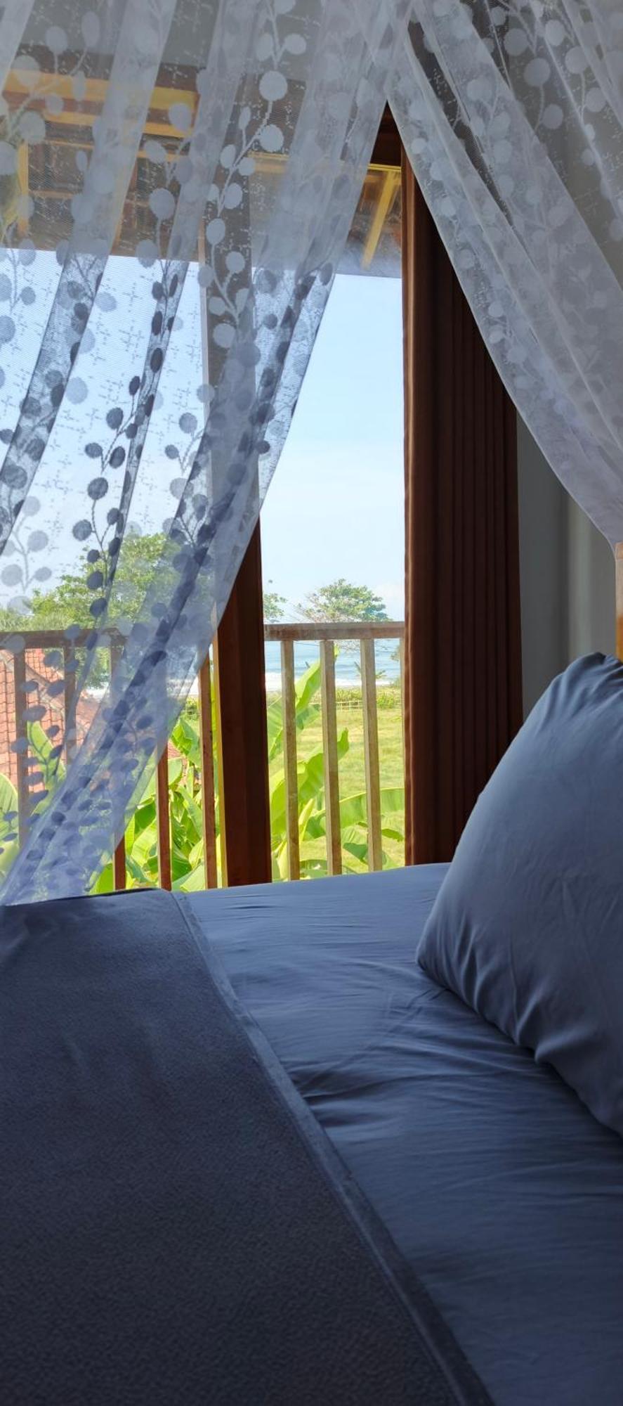 Friend House Stay & Surf Airsatang Ngoại thất bức ảnh