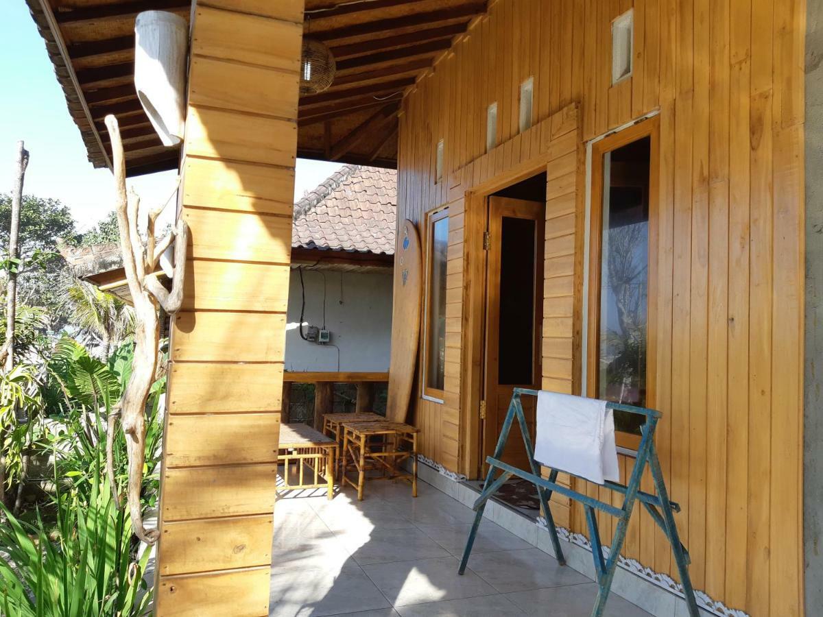 Friend House Stay & Surf Airsatang Ngoại thất bức ảnh